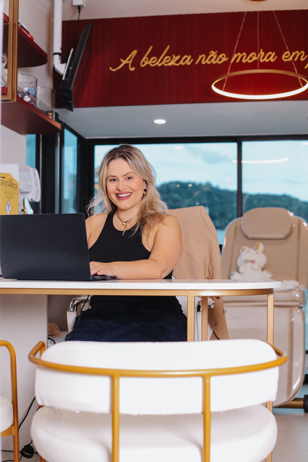 Nicole Perboni - NP Clinic